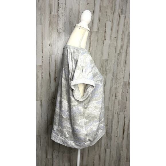 Jane and Delancey Women's Camo Pullover Top Gray Size Large Casual‎ - Picture 3 of 6